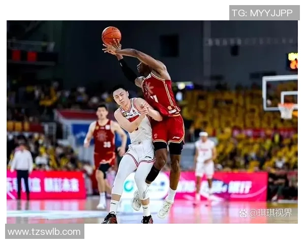 官方公告：篮球八卦被罚+停赛！