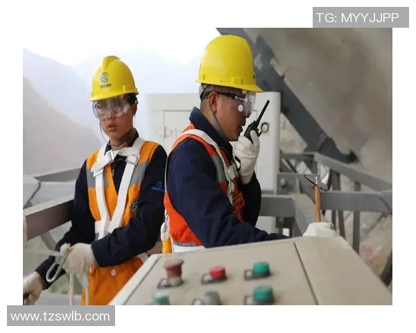 主教练战术板曝光,备战细节震撼网友 主教练战术板曝光,备战细节震撼网友